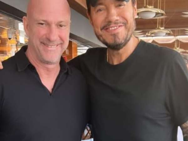 Marcelo Tinelli y su barra almorzaron en el restaurante de Cipriani en Doha