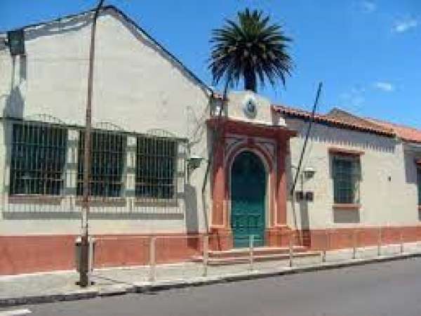 Proponen que Escuela Técnica de Maldonado lleve el nombre de Florentina Deferrari de Cuervo.