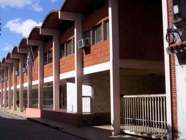 Madre de cuatro pequeños está en CTI del hospital de Maldonado con traumatismo facial y fractura de rostro 