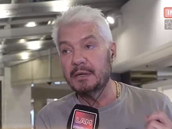 Marcelo Tinelli cambió de look y ahora luce el pelo plateado