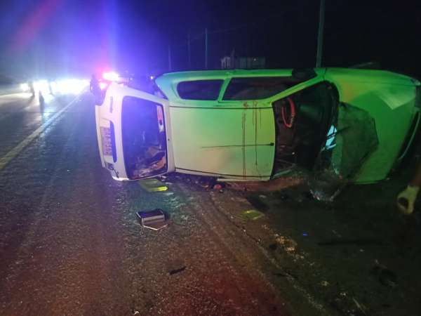 Una mujer herida grave y otra leve arrojó choque en la ruta 10