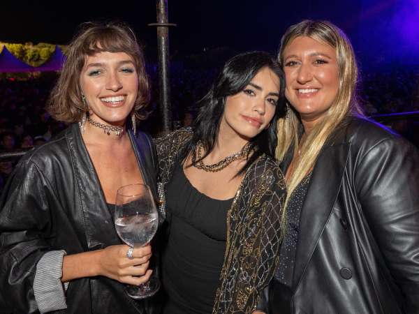 Polémica: La cantante argentina Lali Espósito habría dejado una propina de 2 mil dólares pero señalan que no se pudo efectivizar 