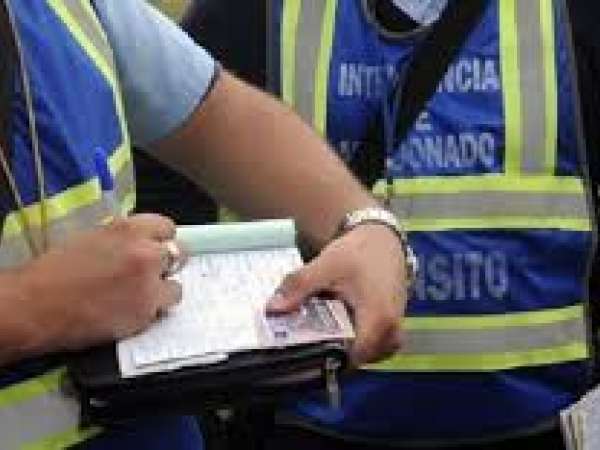 Dirección de Tránsito realizó 578 inspecciones vehiculares, incautando 21 rodados 