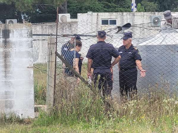 INR trabaja en el traslado de presos desde la Cárcel de Las Rosas hacia otros departamentos; los nuevos formalizados o condenados serán llevados a Punta Rieles