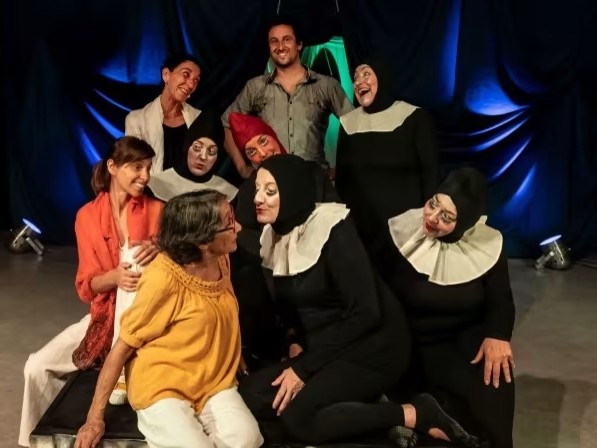 El elenco fernandino La Tarasca presenta la Obra de teatro “Los padres terribles”
