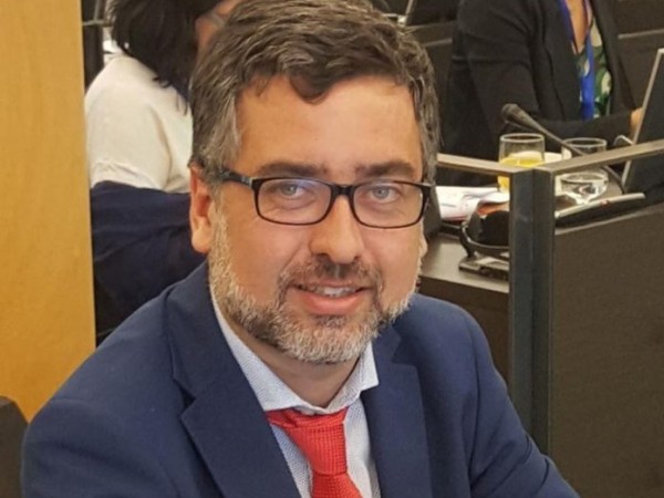 Exdirector Nacional...