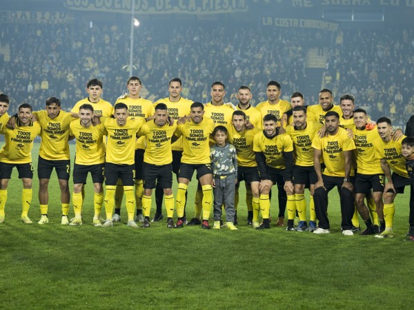 Ruglio respaldó que jugadores de su club usaran la camiseta de desaparecidos: "Peñarol no puede ser ajeno a algo tan grave que aún sigue sin respuestas”