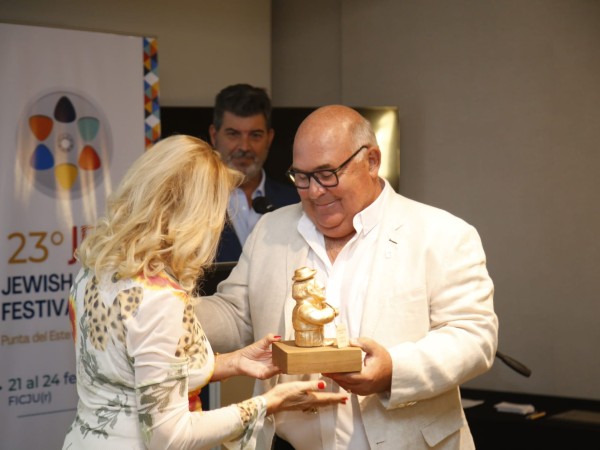 Intendente Abella fu...