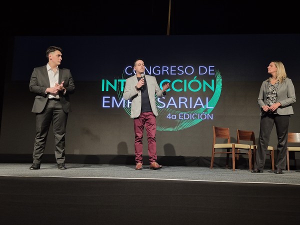 Empresarios de la región analizan el futuro de la innovación y el turismo en Punta del Este