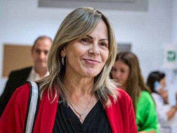Fossati habló de mirada flechada, ascensos por afinidad, filtraciones para un lado y que explicaciones de Gómez "no son suficientes"