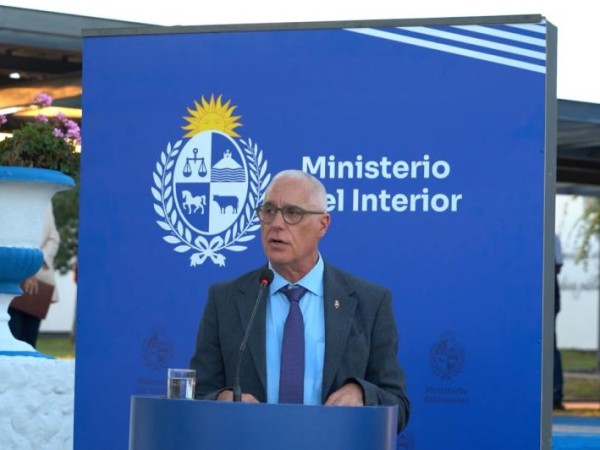 Nueva renuncia en el gobierno: Ministro del Interior dispuso cese del jefe de Policía de Río Negro
