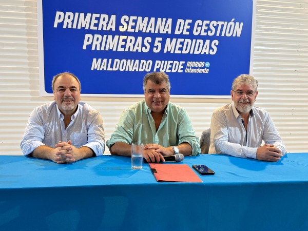 Blás anunció que rebajará un 50% los boletos y que los mayores de 70 viajarán gratis