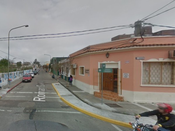 Siniestro de tránsito en el centro de Maldonado dejó a un adolescente lesionado