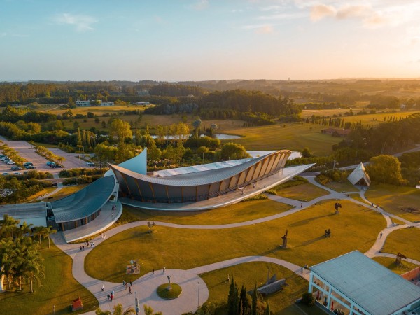 Maca: música, arte y...