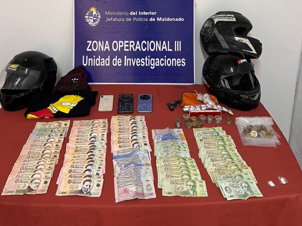 Tiros, drogas y una “boca” en San Carlos: cuatro detenidos y un herido de bala que no denunció