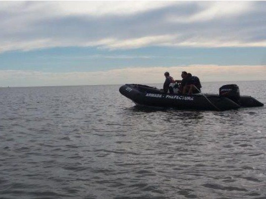Falleció el hombre que había sido rescatado por Prefectura en Punta Ballena tras caer de su moto de agua