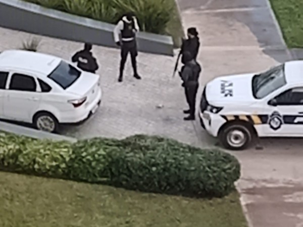 15 personas detenida...