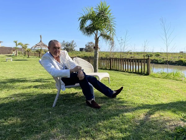 Cabildo abierto,relacionistapublico,empresario