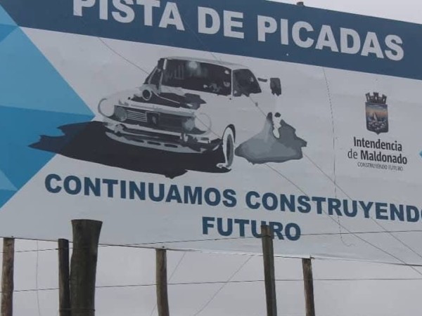 “No es casualidad, es mala gestión”: Frente Amplio Maldonado se pronunció sobre la construcción de pista para picadas en humedal