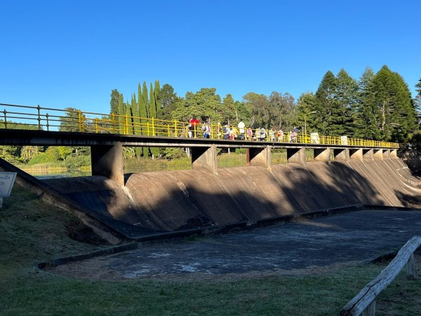 Reducen extracción del “San Francisco” con posible afectación de zonas altas de cuatro barrios de Minas