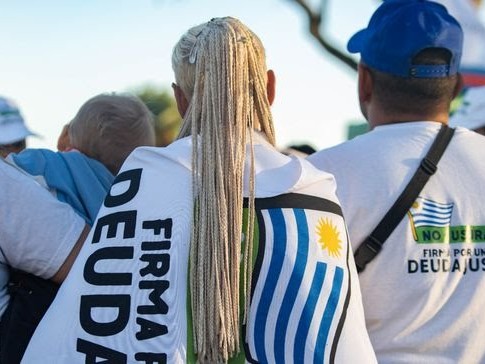 Cabildo Abierto alcanzó las 320 mil firmas para plebiscito sobre "deuda justa"