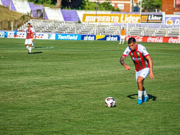 Deportivo Maldonado empató sin goles ante Cerro y descendió a Segunda División