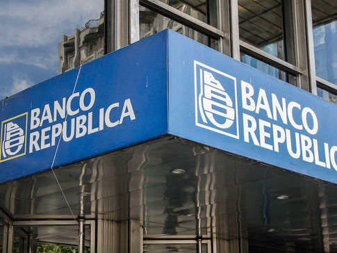 Funcionarios público...