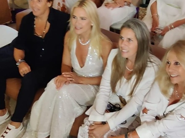 Una bella y elegante...