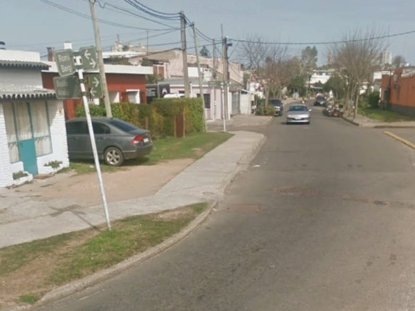 Choque entre auto y moto dejó un lesionado
