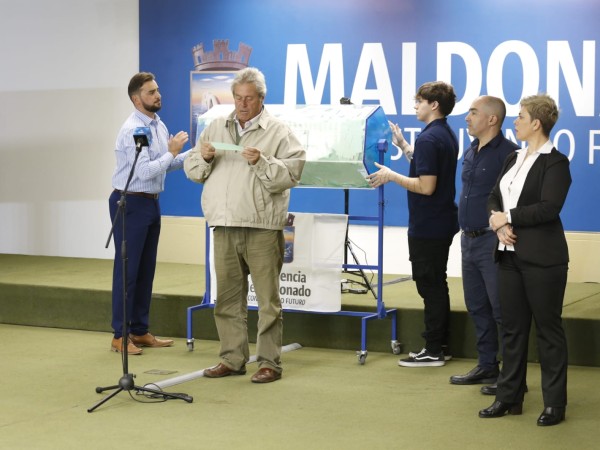 jornales solidarios, sorteo, mayo, intendencia,