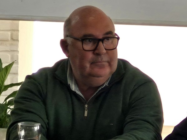 Intendente Abella se reunió con asociaciones vecinales de la costa: “Encontramos algo en común en todas”