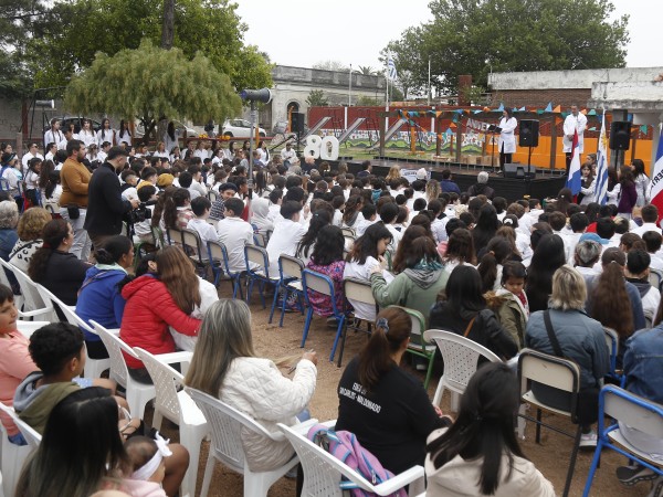 La Escuela N° 1 de Maldonado cumplió 80 años
