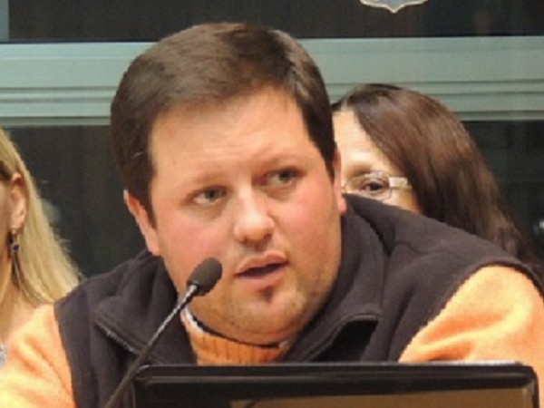 Suplente de edil del Frente Amplio fue declarado persona no grata por la Junta Departamental de Maldonado