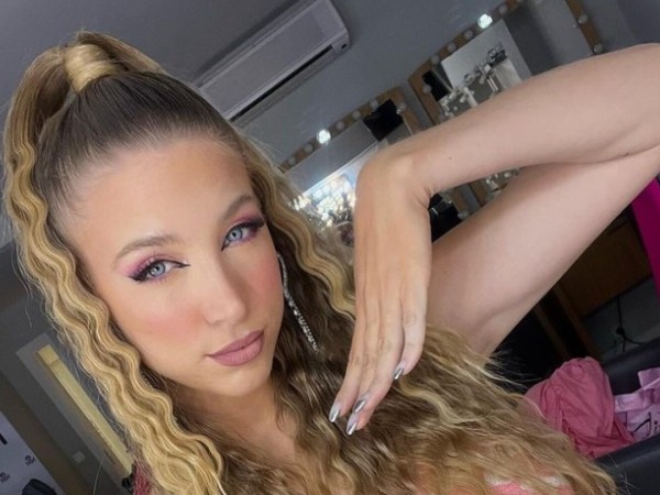 Modelo argentina reveló cuánto le pagaban por ir a una fiesta con los jugadores luego del partido ante Uruguay