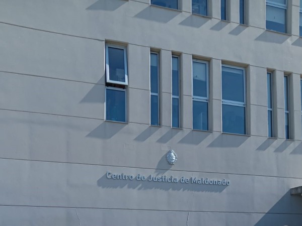 Un joven fue formalizado por un homicidio cometido en Maldonado Nuevo