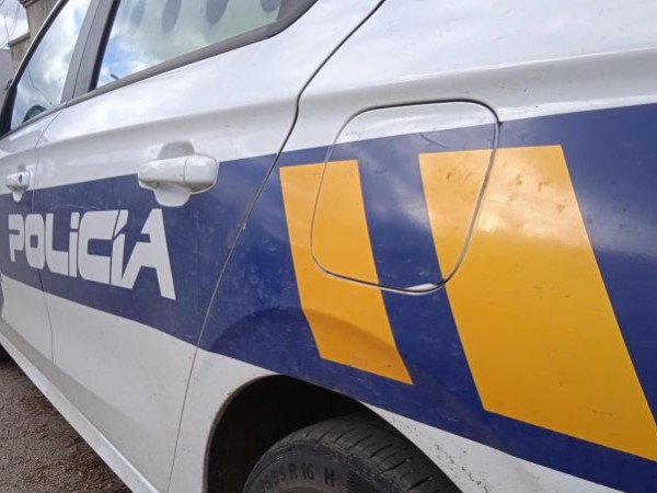 Una mujer fue baleada en su casa en plena mañana y está internada en CTI