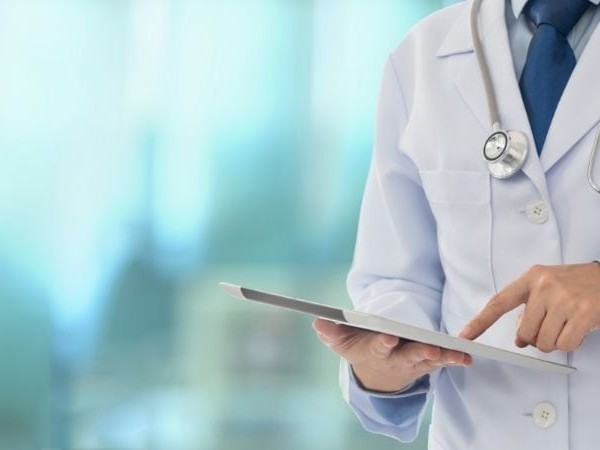 Tribunal amonestó a médico que fue denunciado por abuso a una paciente