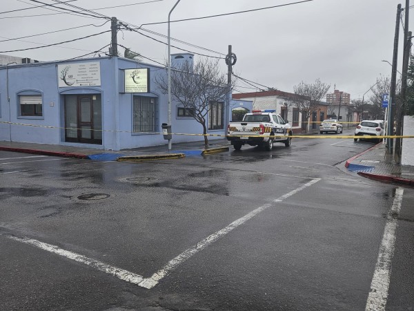 Padre asesinó a su hija de 13 años de un disparo en un Centro Interdisciplinario