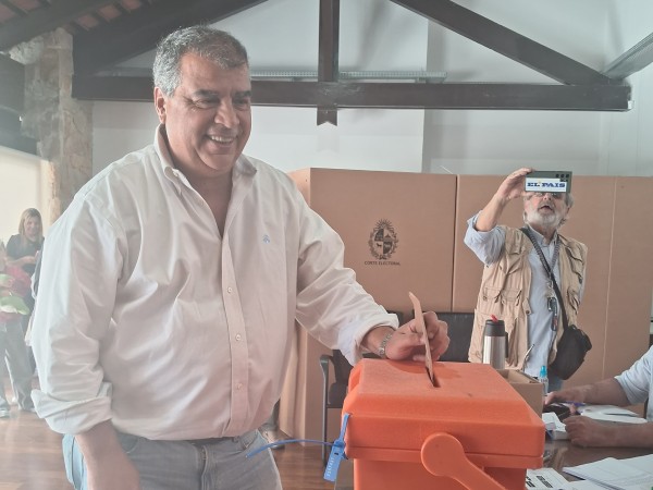 Votó Rodrigo Blás: “Lo primero que le tengo que decir a la militancia es que no afloje ni un minuto”
