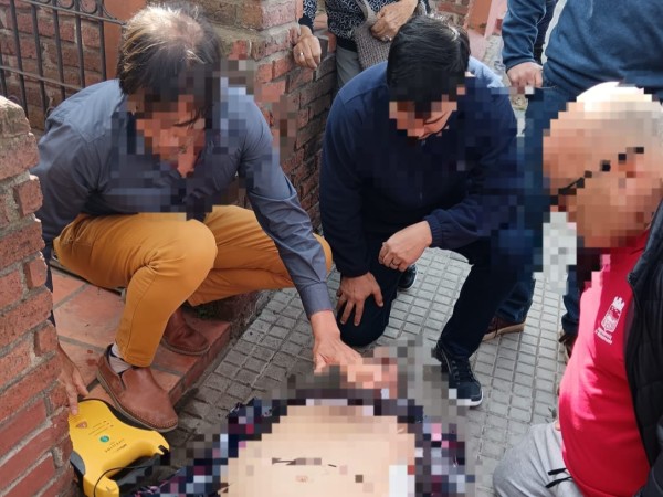 Fue asaltado, le dio...
