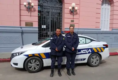 Una bebé nació dentro de un móvil policial mientras era trasladada a un centro asistencial de Maldonado