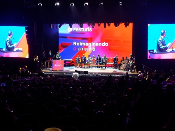 Fisturis, Gramado, 2025, Descalzi,